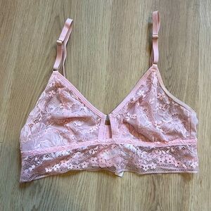 🌸SALE 3/$10🌸 Women’s Pink Unlined Lace Bralette - Auden - Small